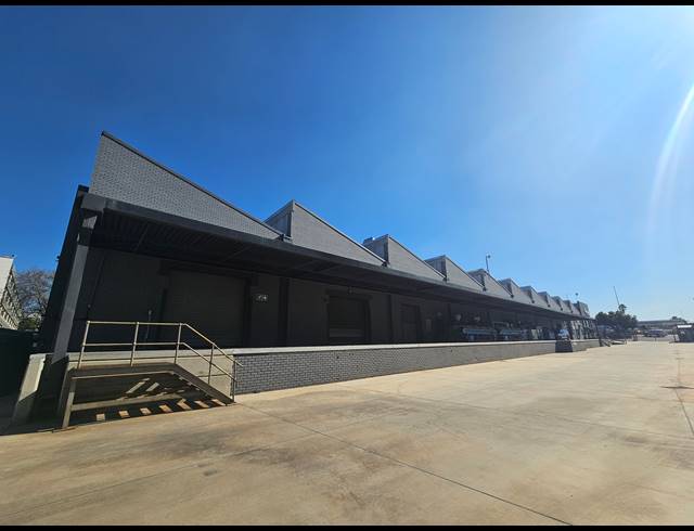 7,800M² WAREHOUSE TO LET IN ISANDO